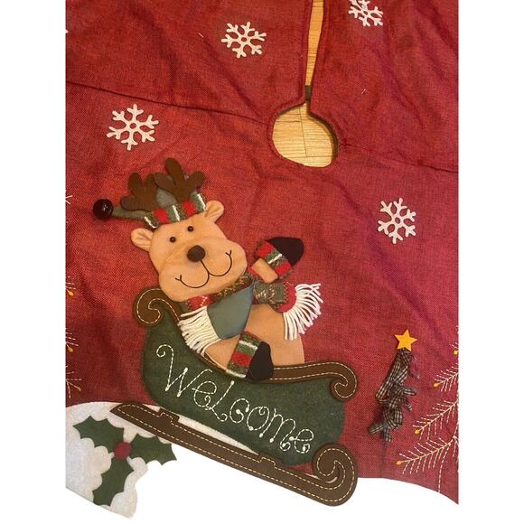 Christmas Tree Skirt Whimsical Skiing Reindeer Green Backing Large 48" Across - Picture 2 of 7